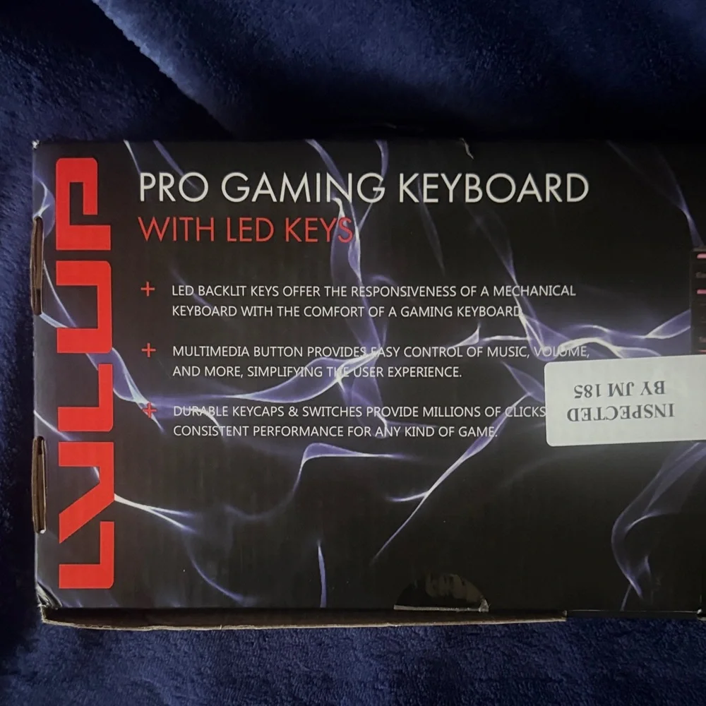 Pro Gaming Keyboard with LED Backlight - Black - Picture 7 of 7